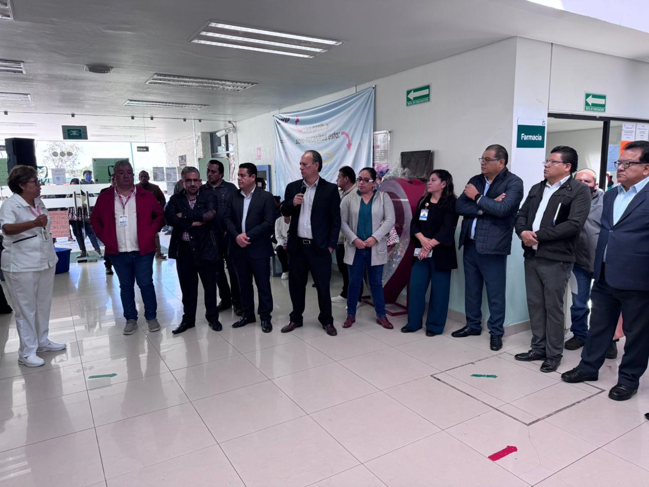 Por desabasto de insumos y medicamentos, cerrará consulta externa y cirugía en hospital de Tzompantepec, acuerdan SNTSA y personal médico
